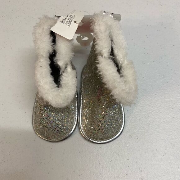 Girls rising star silver glitter soft sole Velcro closure boots - Picture 1 of 4